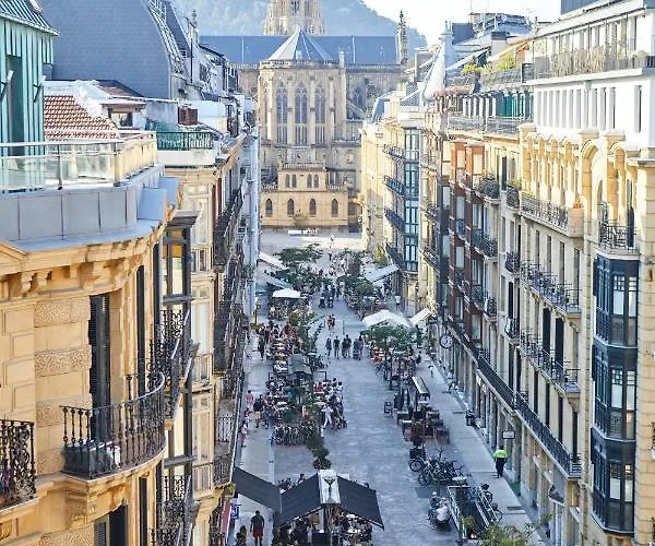 Prim By Basque Homes Apartment