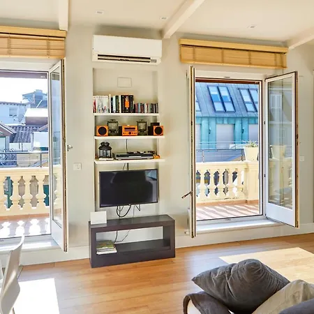 Prim By Basque Homes Апартаменти *